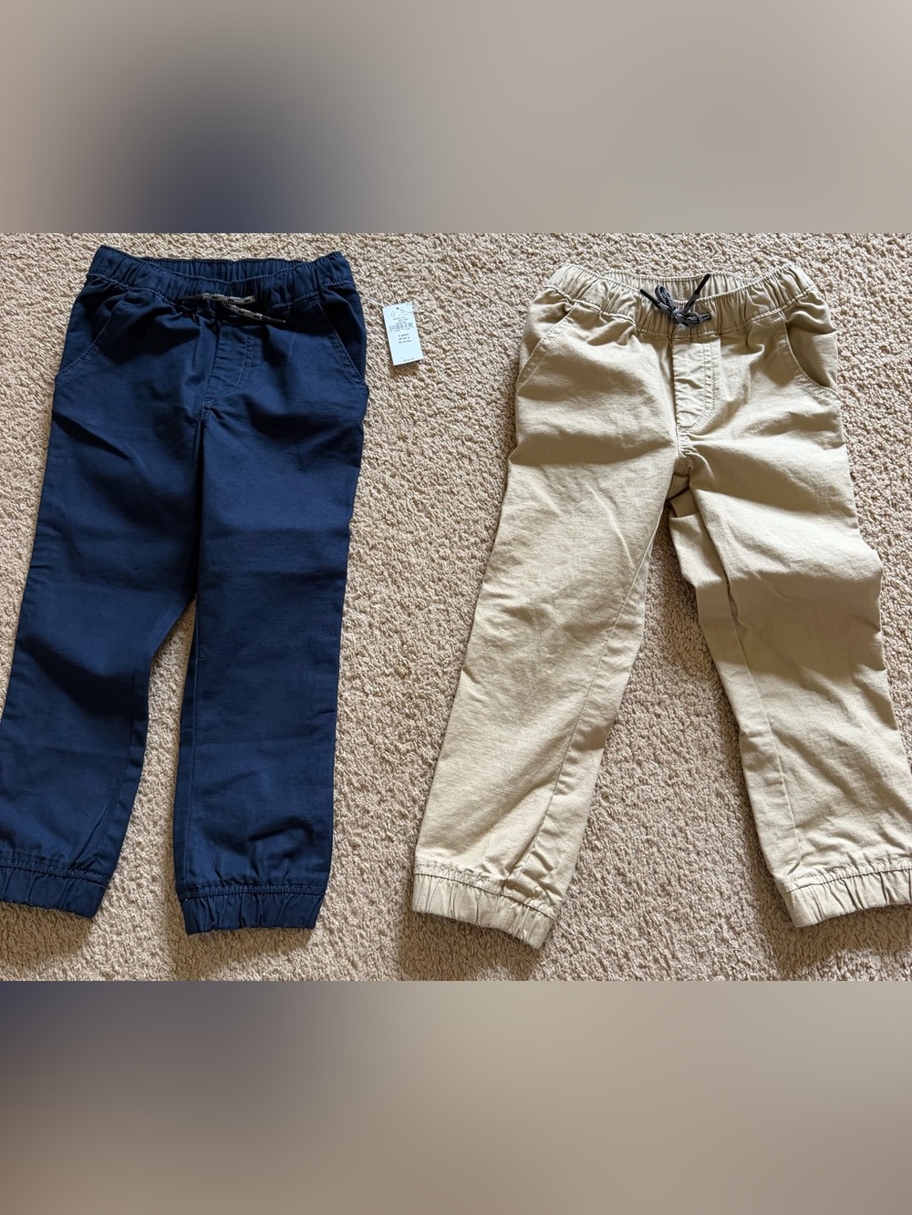 GAP Toddler Boys Pull-On Joggers in Navy and Khaki size 4 years